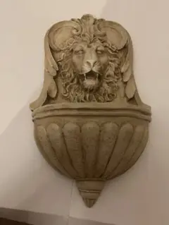 ライオンの顔 レリーフ装飾品