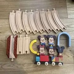 kidea 木製レール　ミッキー