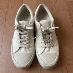 ユニクロ　オフホワイト　キャンバススニーカー　24.5cm