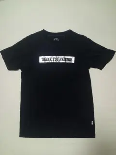 Ｍエム Thank you friendsTシャツ黒