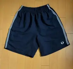 FRED PERRYストライプ ショートパンツ ネイビー S