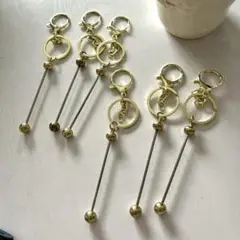 Item thumbnail for item 8ff2fe66-9175-41c6-8d26-01520260b41d