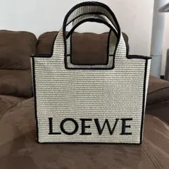 ロエベ LOEWE フォント トート (ラフィア) ラージ