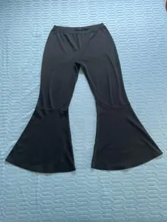 フレアパンツ ブラック