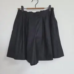 アナトリエ 黒 プリーツ ショートパンツ M 横ファスナー キュロット
