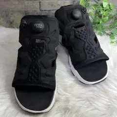 Reebok リーボック　インスタ　ポンプフューリー　サンダル　23cm