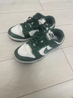 Item thumbnail for item 375f203f-e322-47e3-ae27-1953cfe65ae2