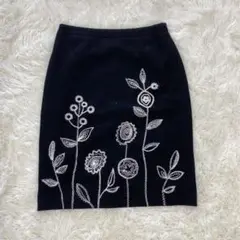 【JUNKO SHIMADA】タイトスカート(36)ブラック刺繍/花柄/高級感