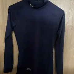 UNDER ARMOUR ネイビー アンダーシャツ MD