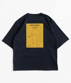 バックプリントTシャツ