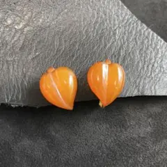 アンバーイヤリング　蜜蝋　琥珀　ヴィンテージ