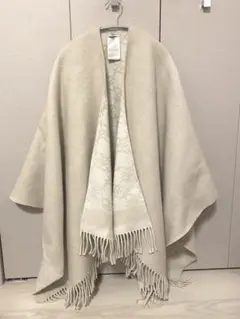 【値下げしました】ケープ Fendi レディース