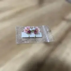 コスモスのイヤリング