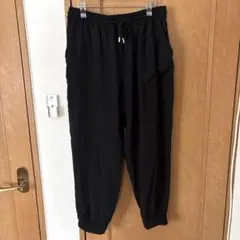 ZARA パンツ　黒　ブラック