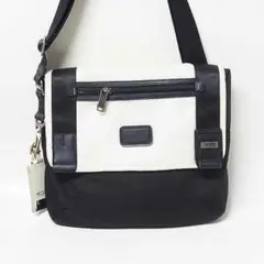 【TUMI】アルファブラボー ベール ミニメッセンジャーバッグ