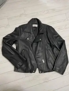 美品 BLACK BY MOUSSY ラム レザー ライダースジャケット M 美品 BLACK BY MOUSSY ラム レザー ライダースジャケット M