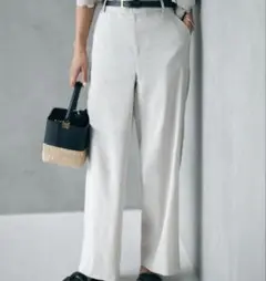 美品 2023SS 23区 リネンレーヨンストレッチ ワイド パンツ ベージュ系