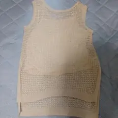 ベージュ メッシュ ベスト キャミソール付き