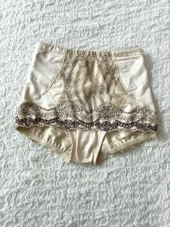 Item thumbnail for item c219b16e-7aeb-4f7a-bfe8-d5a1b59ef5fa