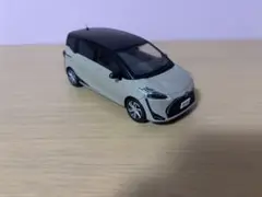 値下げ！！トヨタ SIENTA ミニカー ブラック×ベージュ