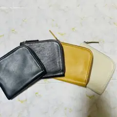 【新品】ビジネスレザーファクトリー財布二つ折り　合成皮革