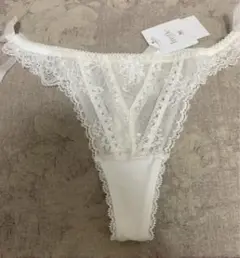 ✨トレフル✨キュートなリボンレースソング M
