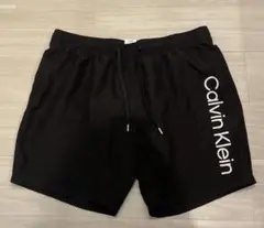 Calvin Klein 水着　ハーフパンツ