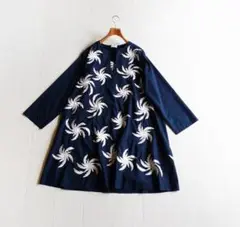 ドリスヴァンノッテン ふんわりAライン 刺繍ワンピース