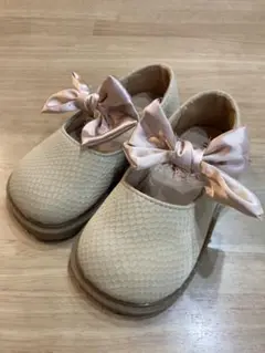 moe baby ベージュ リボン フォーマル シューズ