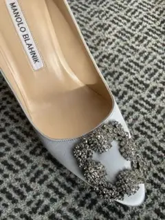 MANOLO BLAHNIK マノロブラニク ハンギシ パンプス 美品サテン
