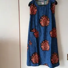 新品未使用 Jagannath 花柄エプロンワンピース フリーサイズ