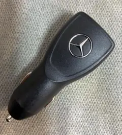 Mercedes-Benz カー充電器