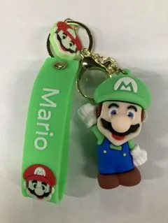 スーパーマリオ　ルイジーバッグチャーム　キーホルダー