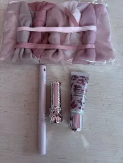 Item thumbnail for item 5fefe158-e313-46ca-96d2-33764d44f5eb