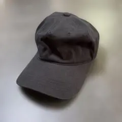 ブラックキャップ シンプルデザイン