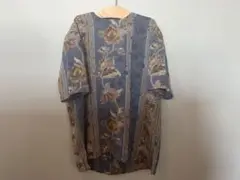 花柄 半袖トップス Mサイズ