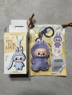 POPMART THE MONSTER PIN FOR LOVE ラブブ ?