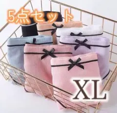 Item thumbnail for item d9f68aa9-491b-47be-a07b-70b8eeface1c