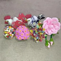 ★ハンドメイド商品★ちりめん細工の鶏飾りと花