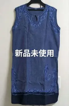【新品未使用】刺繍入りノースリーブひざ丈ワンピース