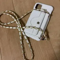 ホワイトスマホショルダーストラップケース