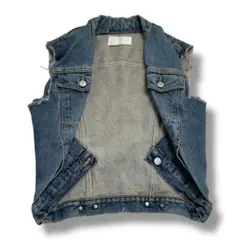 Item thumbnail for item 8579f5b3-5dfe-4045-a4b7-691f3ae57ee4