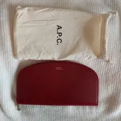A.P.C. レザー 長財布 レッド