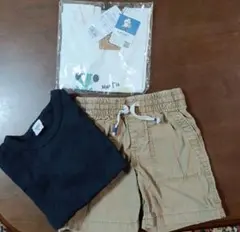 Tシャツ2枚とショートパンツセット