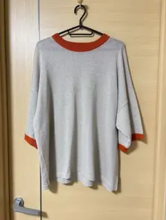 しまむら　tシャツ　オレンジ