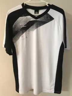 umbro Vネック Tシャツ ホワイト/ブラック