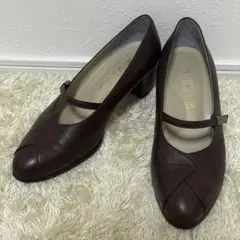 【美品】 菊池武男の靴　パンプス　ストラップ　EE 幅広　レザー　本革　ブラウン