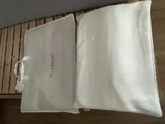 FIL PILLOW フィルピロー　Filament