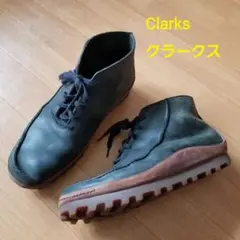 クラークス 本皮ヌバックレザーブーツ