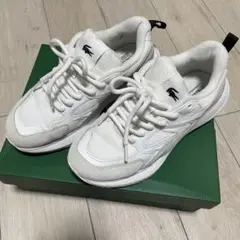 ラコステ　スニーカー